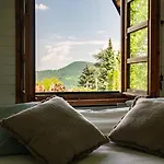 Erdo Lelke Vendeghaz: Mesebeli, Erdoszeli Fahaz Panoramaval * 나기마로스